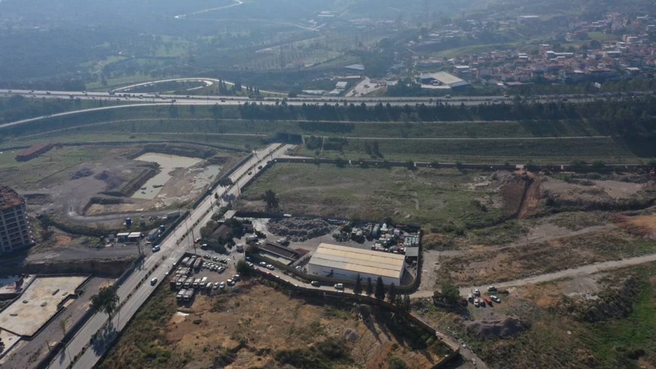 Foto - ‘Terlik koysan ona oy veririm’ inadının sonu! Vatandaş ev istiyor CHP çöp döküyor