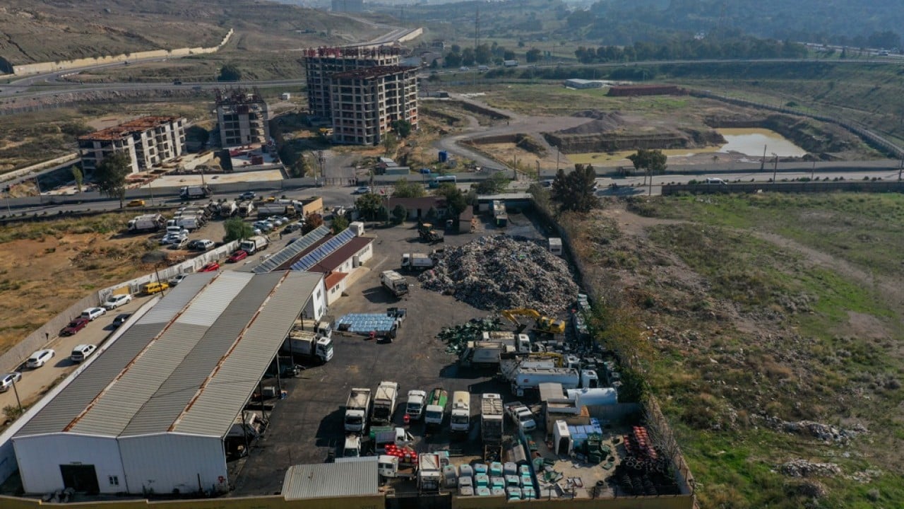 Foto - ‘Terlik koysan ona oy veririm’ inadının sonu! Vatandaş ev istiyor CHP çöp döküyor