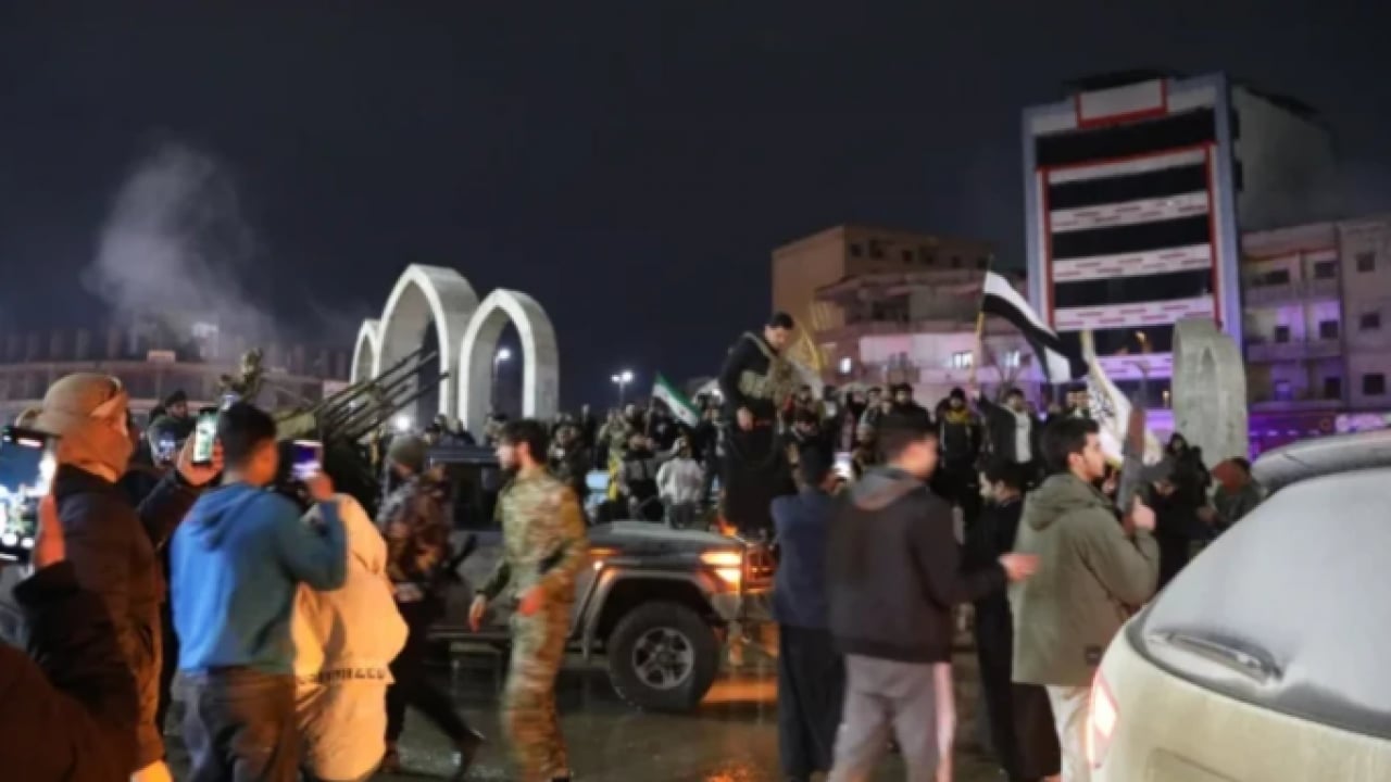 Foto - Terör örgütü PKK’nın Suriye kolu SDG’nin yapısı dağıldı: Hakimiyetinin üçte ikisini kaybetti!