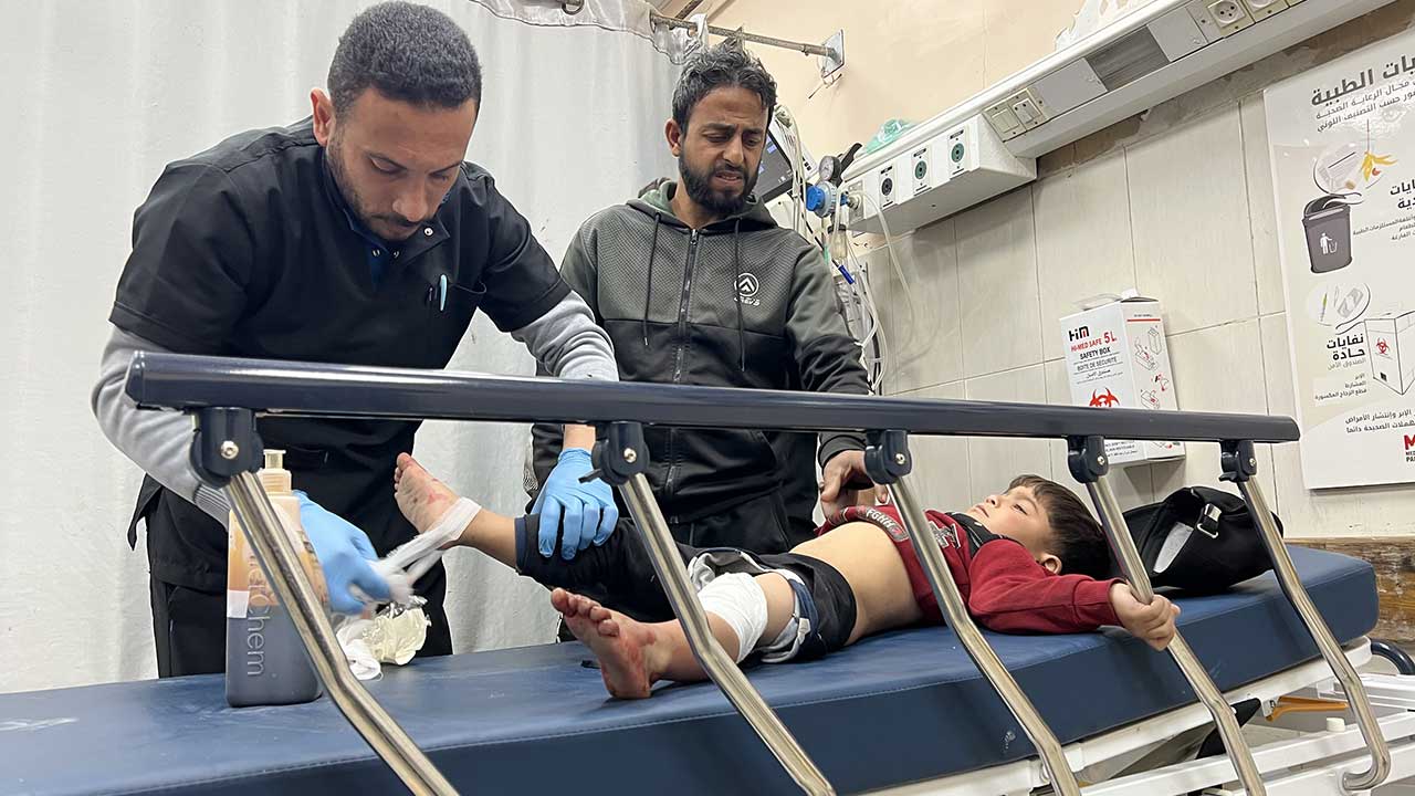 Foto - Terörist İsrail'den ramazan günü kalleşlik