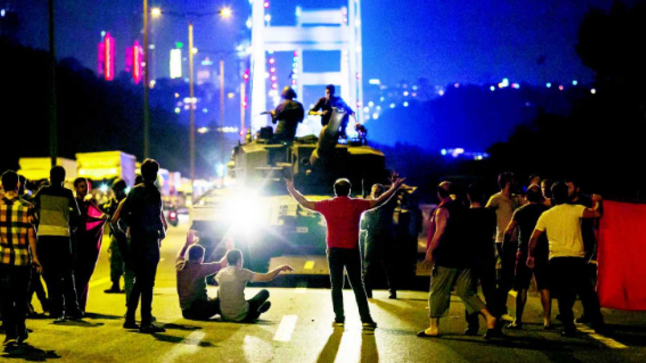 Foto - Teröristbaşı Gülen’in MİT’i ele geçirme planı: ‘Kendine takma bıyık al’
