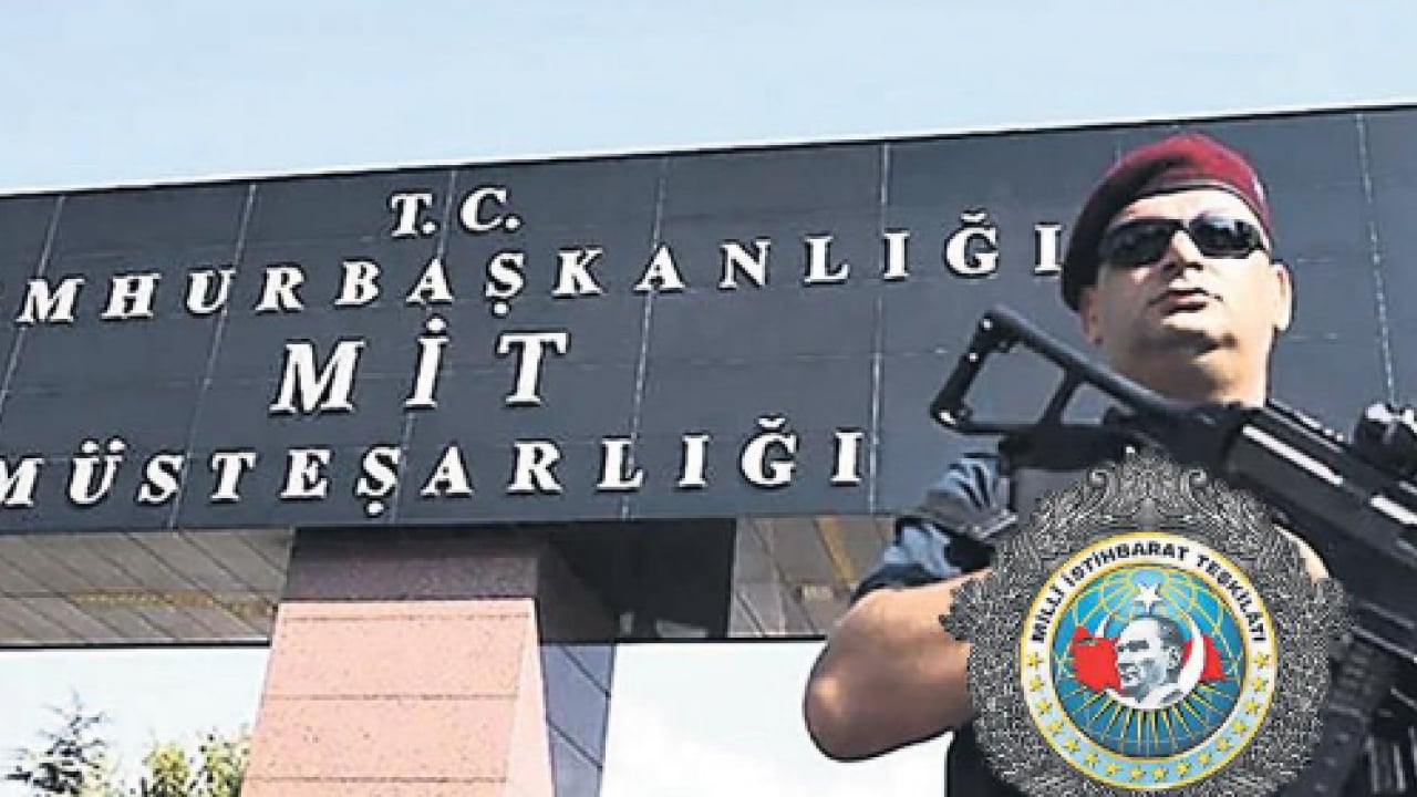 Foto - Teröristbaşı Gülen’in MİT’i ele geçirme planı: ‘Kendine takma bıyık al’