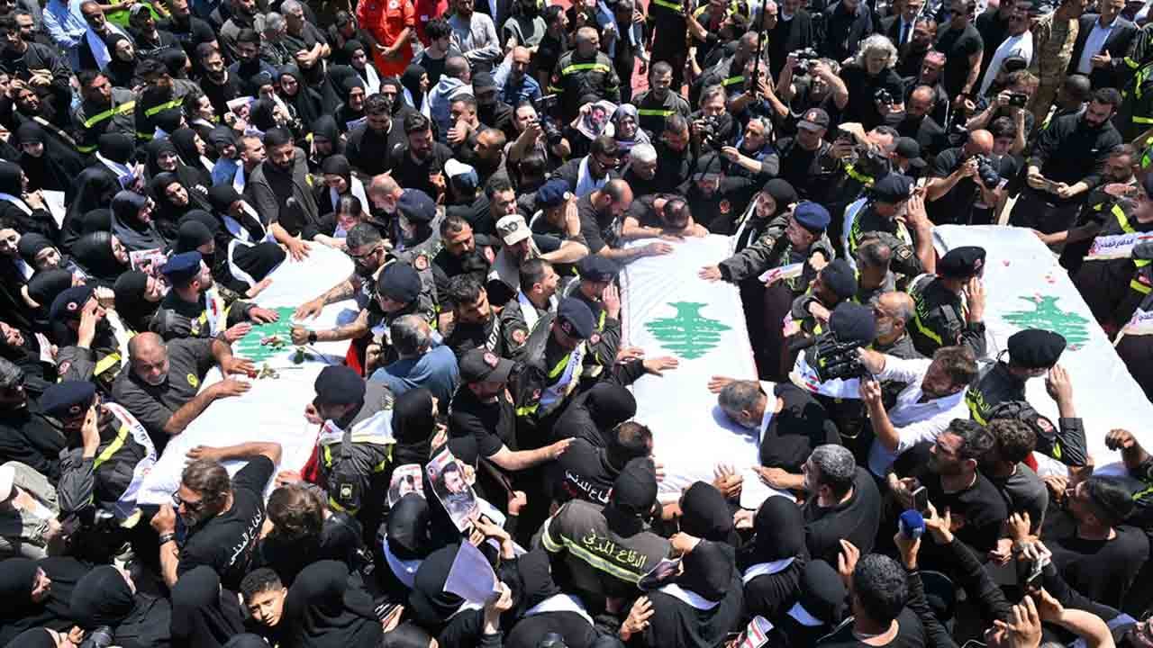 Foto - Teröristlerin katlettiği siviller için gözyaşları sel oldu