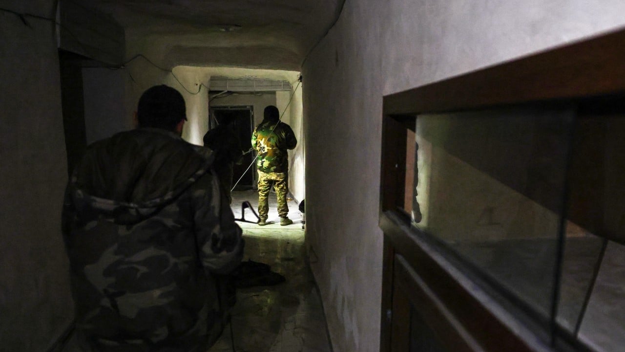 Foto - Teröristlerin kazdığı tünelden neler çıktı neler! Bu da Terör örgütü YPG metrosu