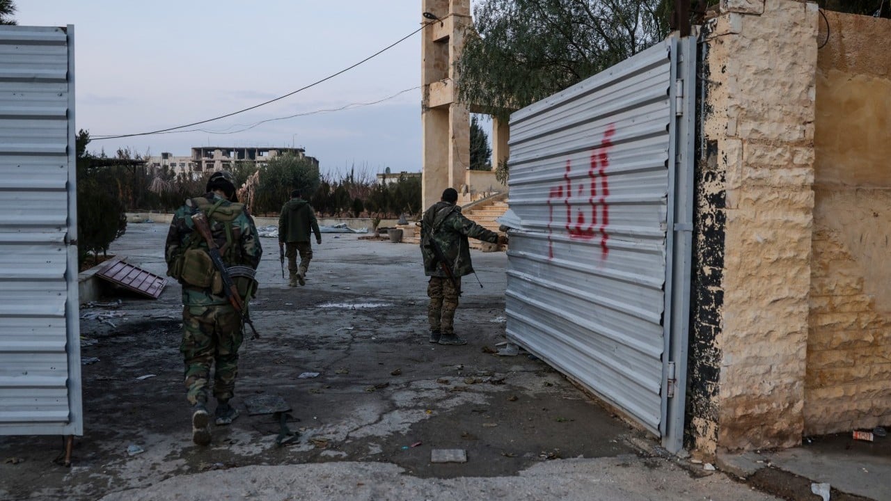 Foto - Teröristlerin kazdığı tünelden neler çıktı neler! Bu da Terör örgütü YPG metrosu