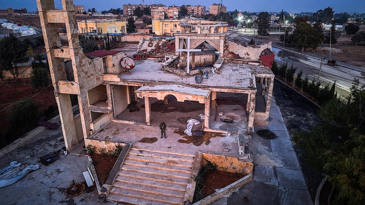 Foto - Teröristlerin kazdığı tünelden neler çıktı neler! Bu da Terör örgütü YPG metrosu