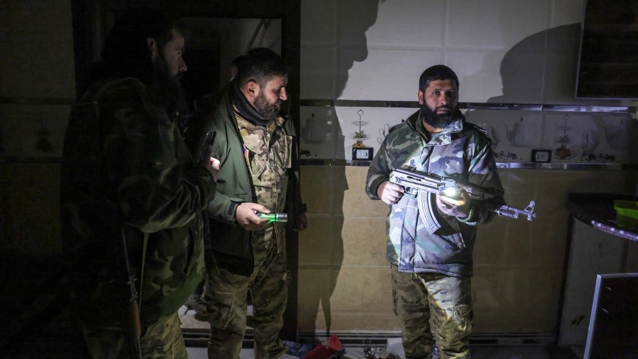 Foto - Teröristlerin kazdığı tünelden neler çıktı neler! Bu da Terör örgütü YPG metrosu