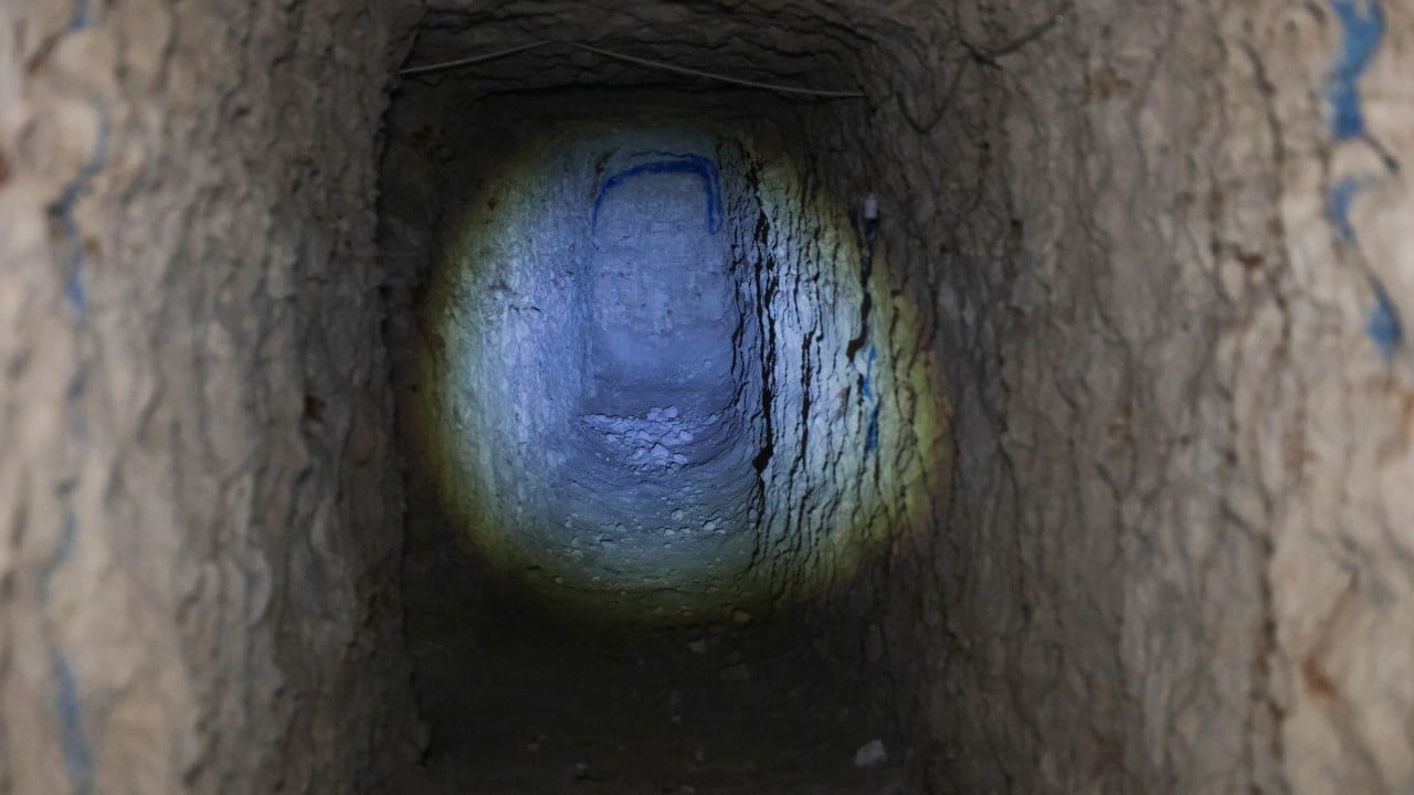 Foto - Teröristlerin kazdığı tünelden neler çıktı neler! Bu da Terör örgütü YPG metrosu