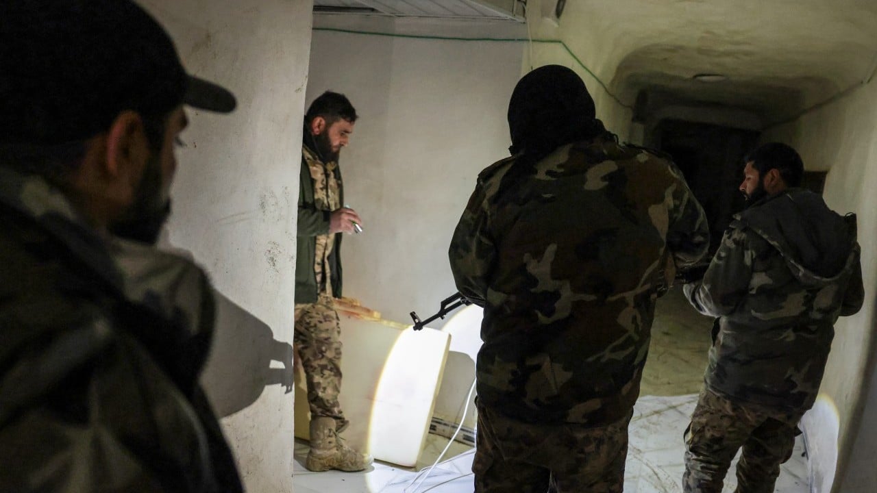 Foto - Teröristlerin kazdığı tünelden neler çıktı neler! Bu da Terör örgütü YPG metrosu