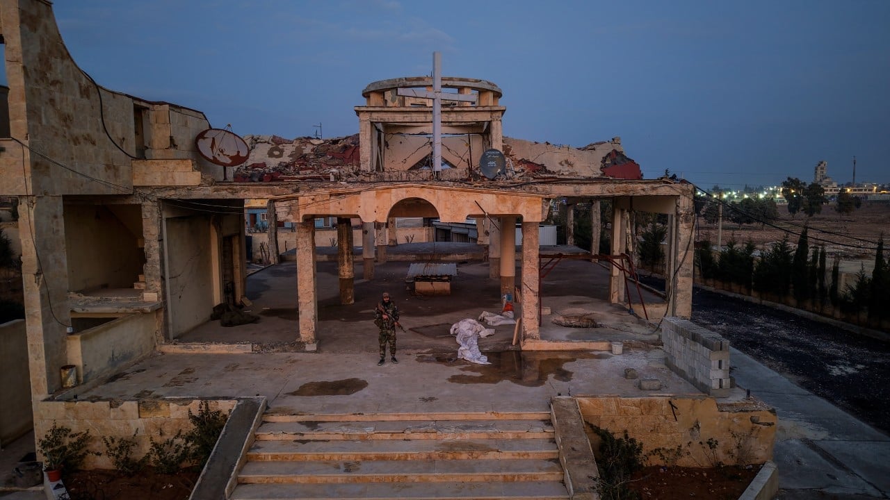 Foto - Teröristlerin kazdığı tünelden neler çıktı neler! Bu da Terör örgütü YPG metrosu