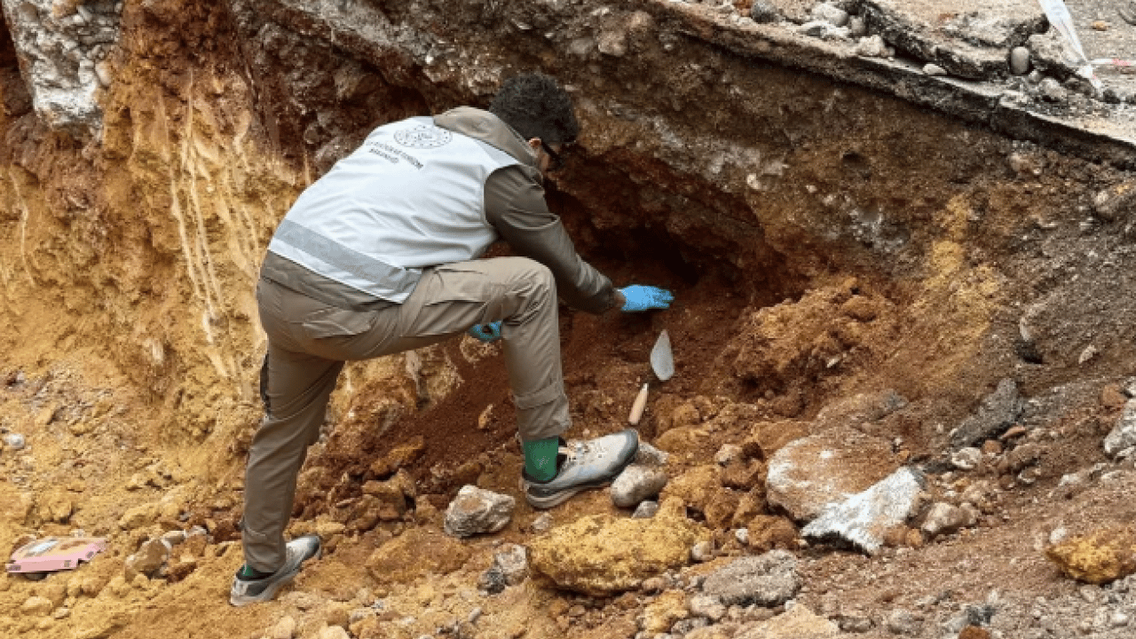 Tesadüfen fark edildi! Çalışmalar durduruldu polise haber verildi