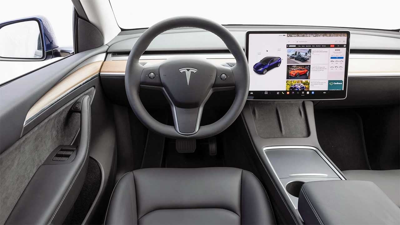Foto - Tesla otopilotu standart paketten çıkardı! İnsanları inek gibi sağacaklar