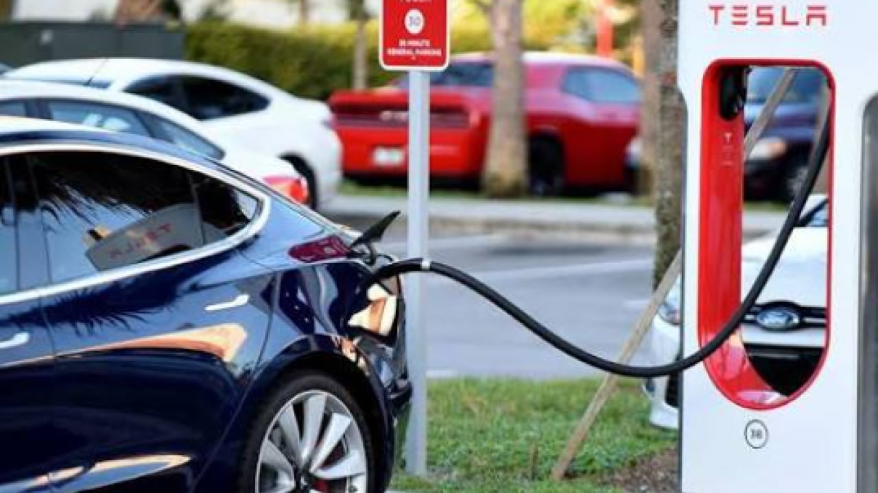 Foto - Tesla sahiplerine bir şok daha : Fiyatlara ikinci kez zam geldi!