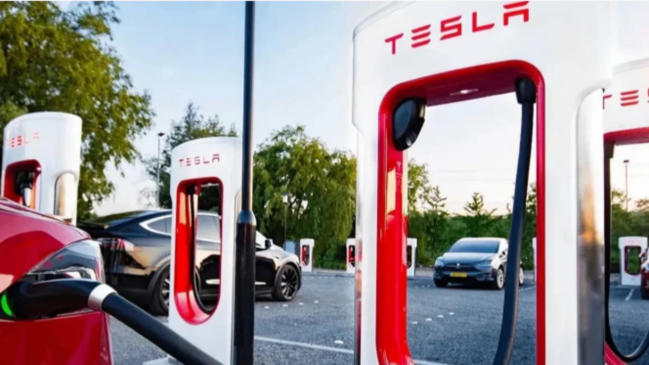 Foto - Tesla sahiplerine bir şok daha : Fiyatlara ikinci kez zam geldi!
