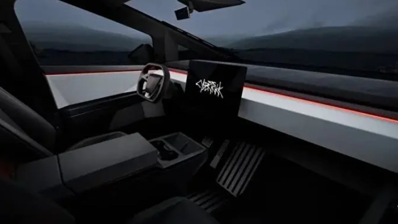 Foto - Tesla sürücüsüne büyük şok: Servis faturasını görünce gözlerine inanamadı!