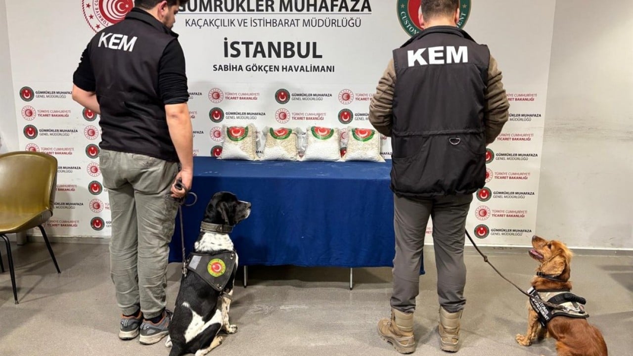 Foto - Ticaret Bakanlığı açıkladı! Gümrükler Muhafaza ekiplerinden zehir tacirlerine operasyon