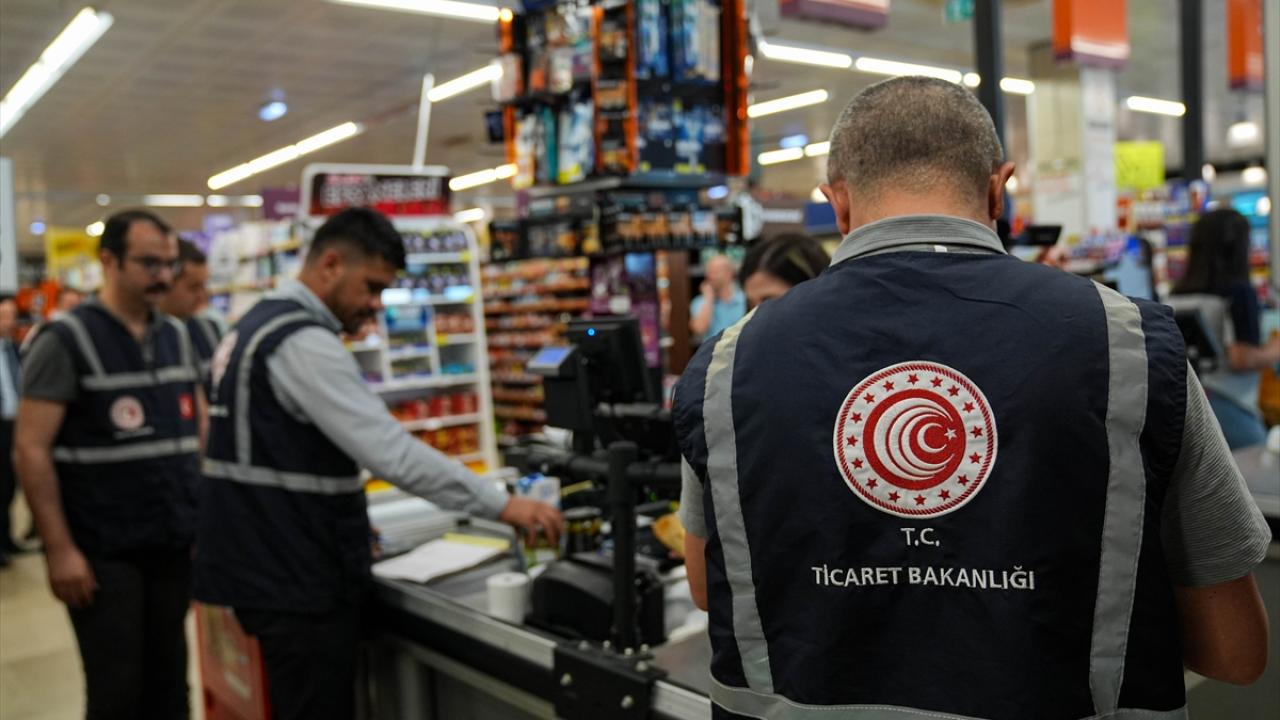 Foto - Ticaret Bakanlığı ‘güvensiz ürün’ satanlara acımadı! Milyonlarca lira ceza uygulandı