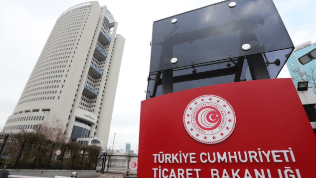 Ticaret Bakanlığı’ndan tatil simsarlarına karşı uyarı: Paranızı o çetelere kaptırmayın