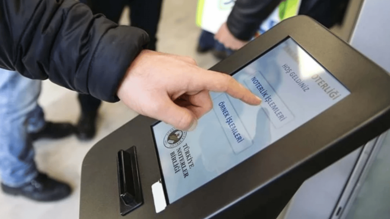 Foto - TİHEK’ten noter işlemlerinde yaş ayrımcılığına emsal karar: 65 yaş üstüne istenen rapora 100 bin liralık yaptırım