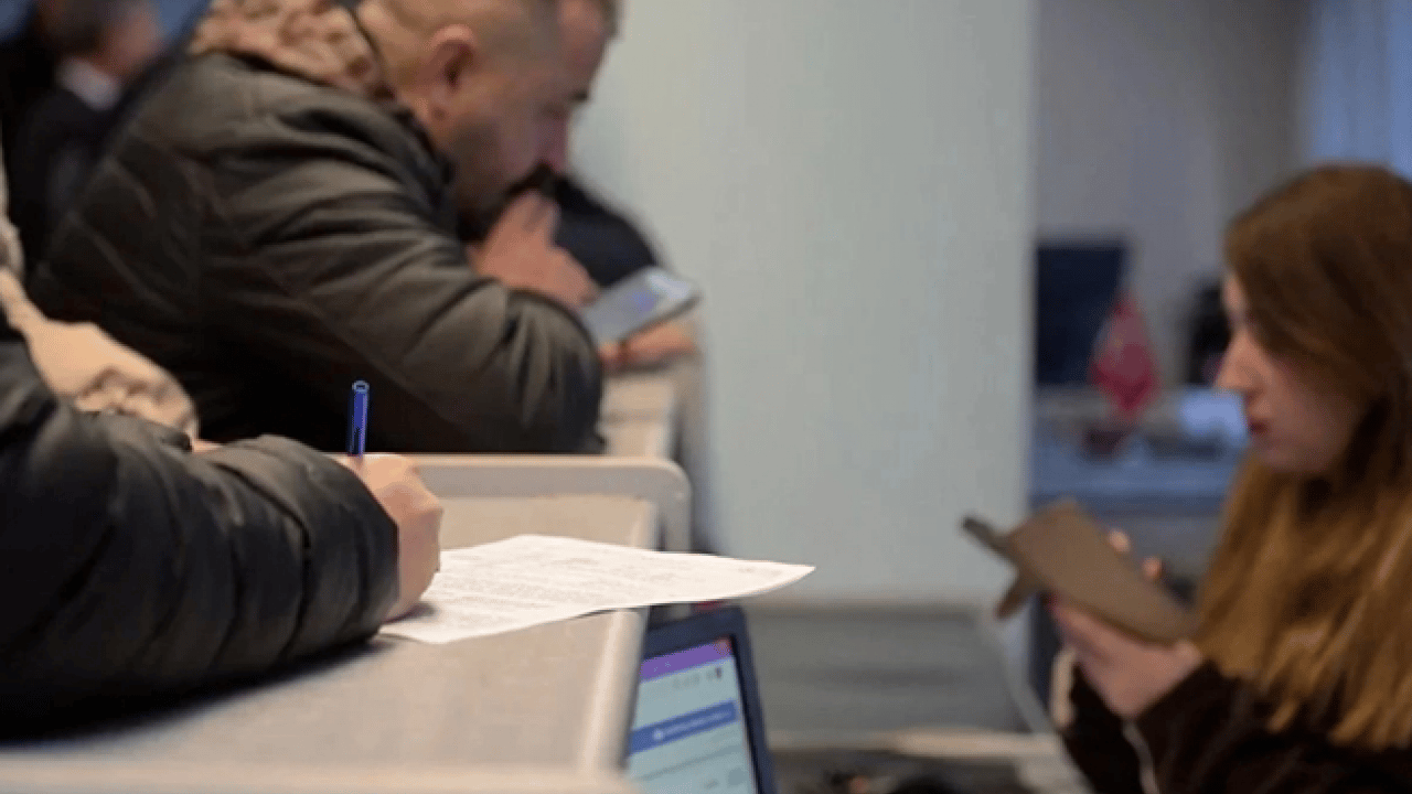 Foto - TİHEK’ten noter işlemlerinde yaş ayrımcılığına emsal karar: 65 yaş üstüne istenen rapora 100 bin liralık yaptırım