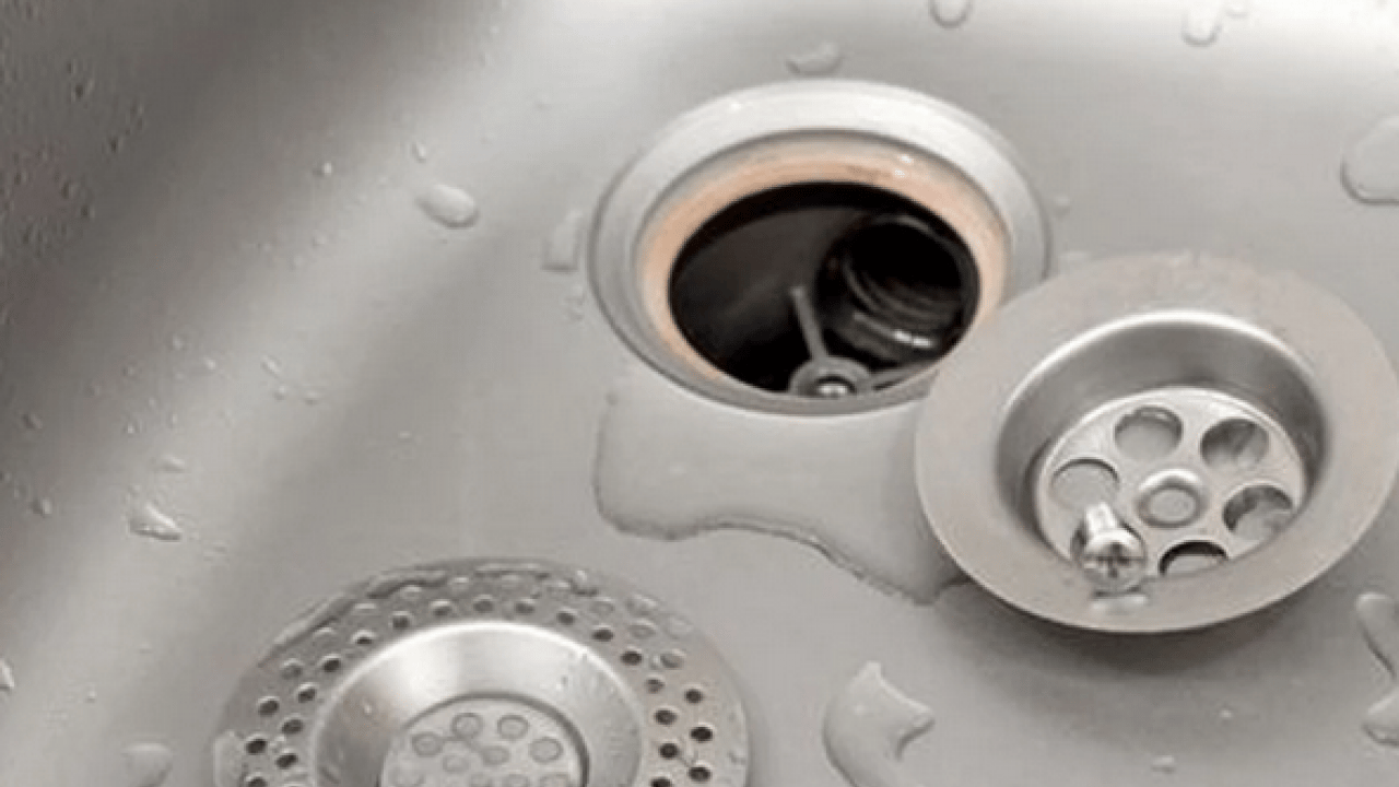 Foto - Tıkanan lavaboları açmak için hızlı ve ucuz yöntem: Tıkanıklığını gidermenin yolları! Sorunu çözüyor