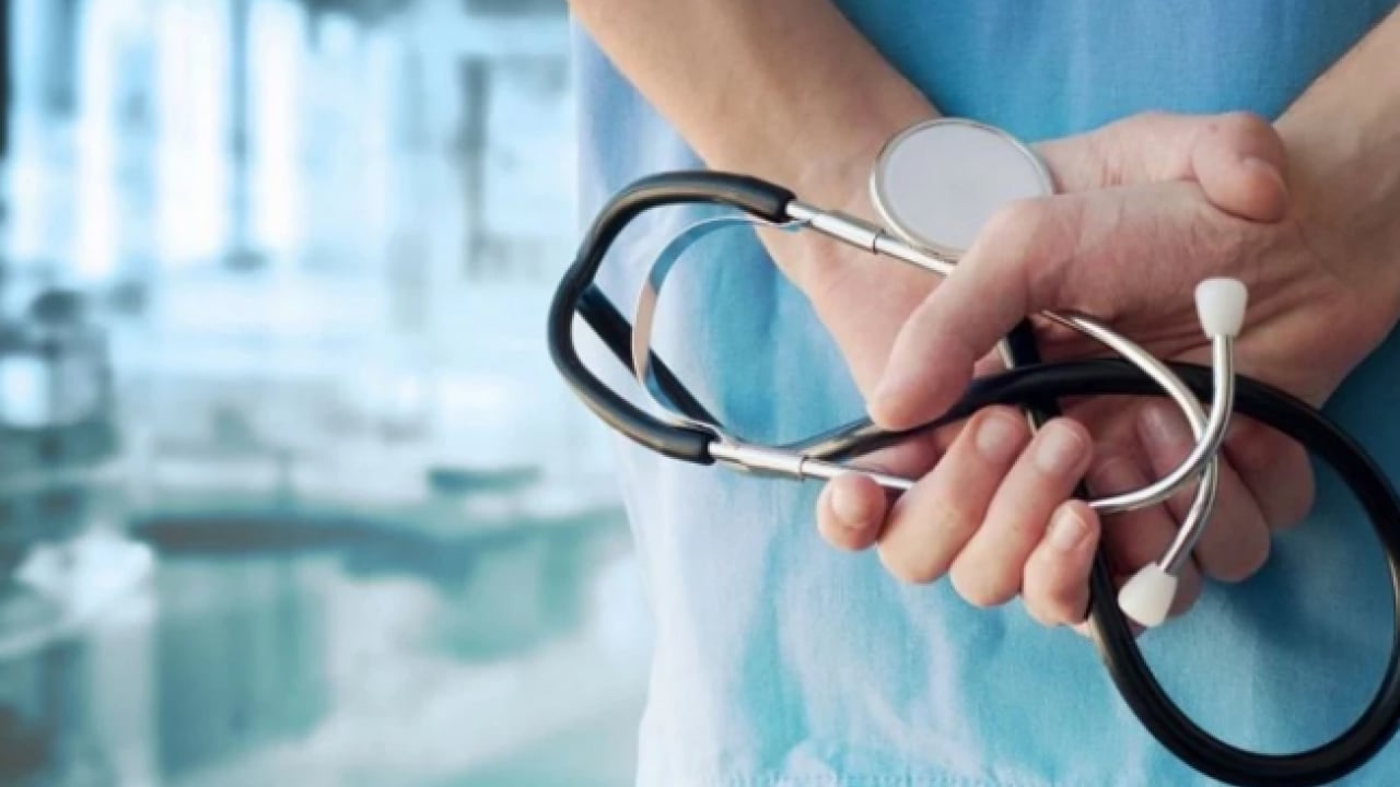 Foto - Tıpta tarihi buluş! Artık derin yaralar engel değil: Bir saniyede kanamayı durduran sprey geliştirildi