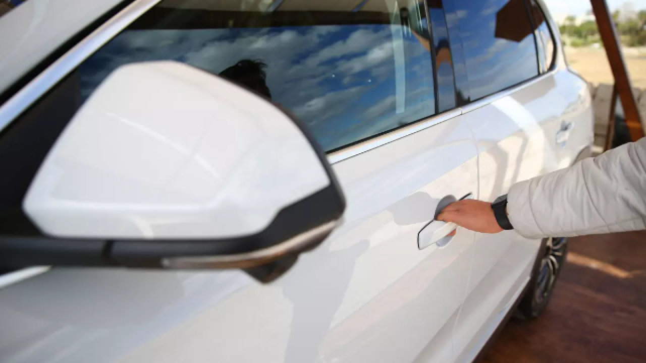 Foto - TOGG'un yeni rengi görücüye çıktı: Vatandaşlardan tam not aldı!