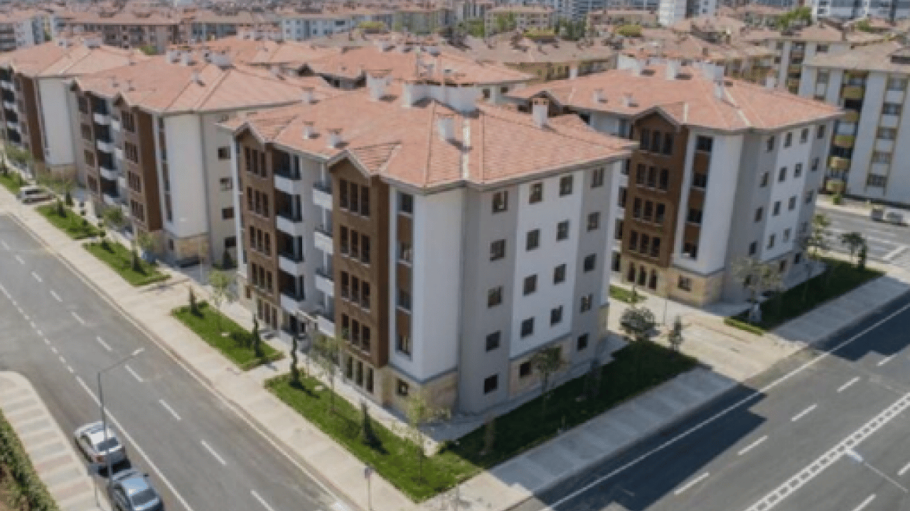 Foto - TOKİ 500 bin sosyal konut kura takvimi açıklandı: 69 il bitti, sıra 6 ilde! İşte Yüzyılın Konut Projesi'nde yeni takvim