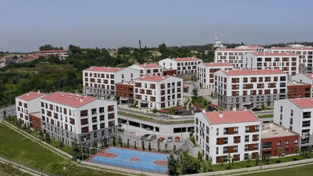 Foto - TOKİ devasa listeyi duyurdu! 500 bin konut projesinde evlerin konumu belli oldu!