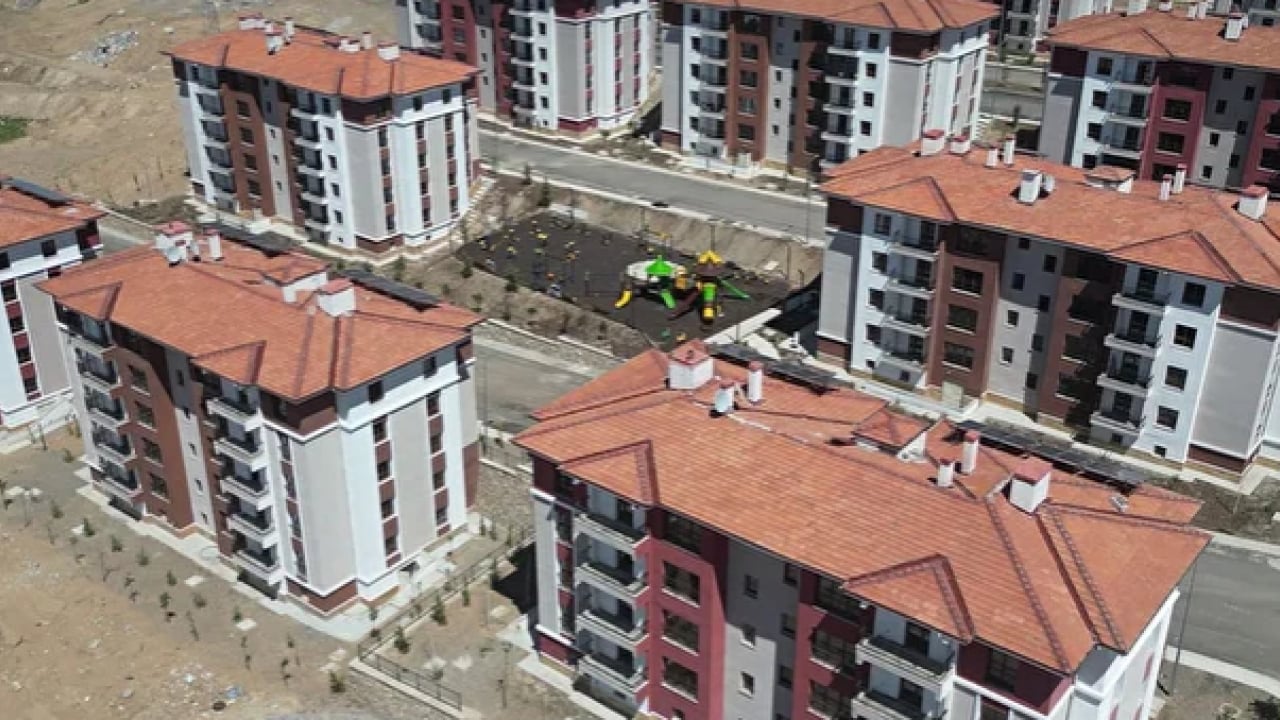 Foto - TOKİ kurasız 20 bin konut başvurusu nasıl yapılır? İşte il il fiyat listesi ve aylık taksit ödemeleri