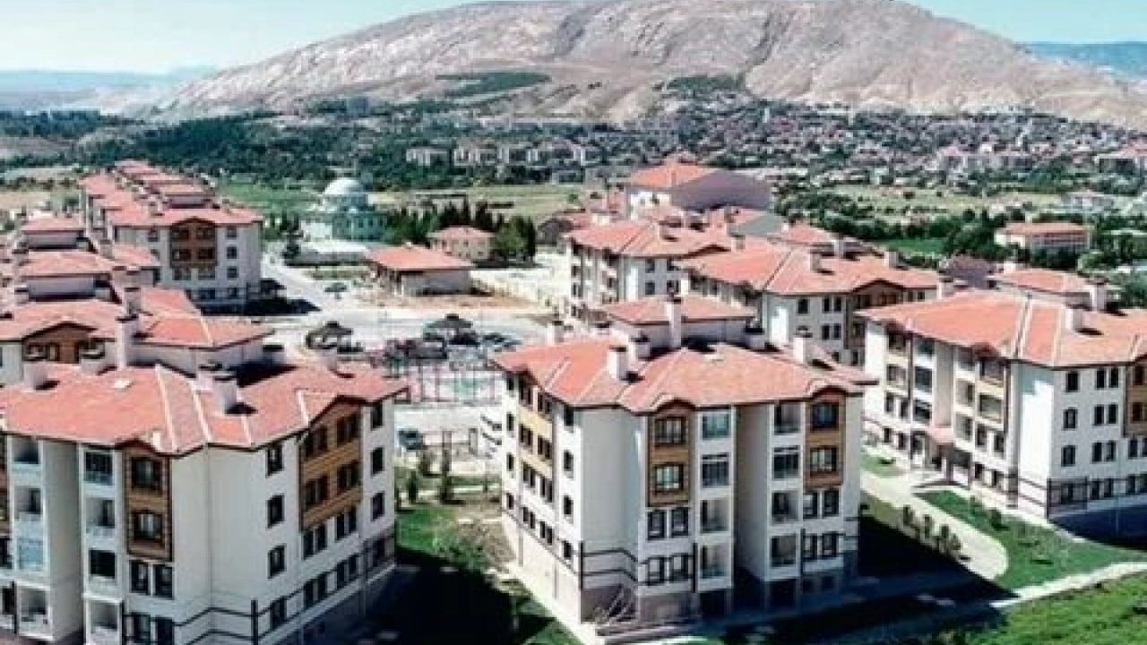 Foto - TOKİ’den dar gelirlilere müjde! İstanbul ve illerde 1+1, 2+1 konut taksitleri açıklandı