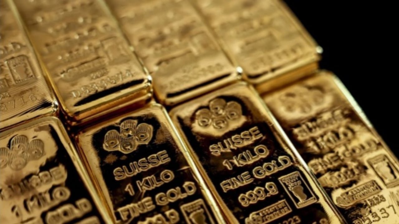 Foto - Tonlarca altın kentte mahsur kalınca olanlar oldu! Satıcılar, tek çare olarak indirimli satışlara başladı