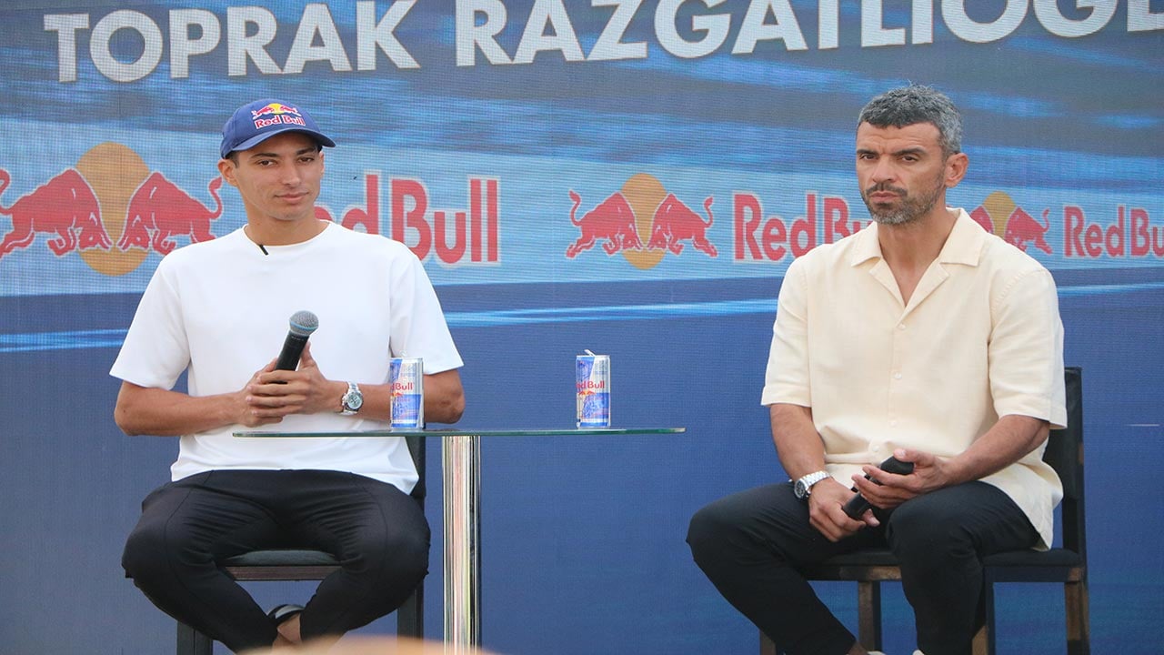 Foto - Toprak Razgatlıoğlu duygulandırdı! "Babamın hayaliydi, ben gerçekleştirdim"