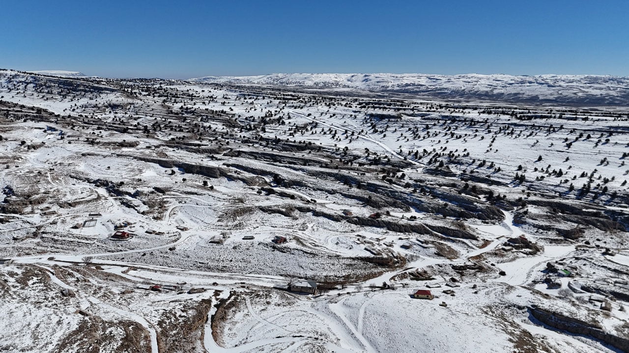 Foto - Toroslar’da manzara değişti! Obruklar karla doldu