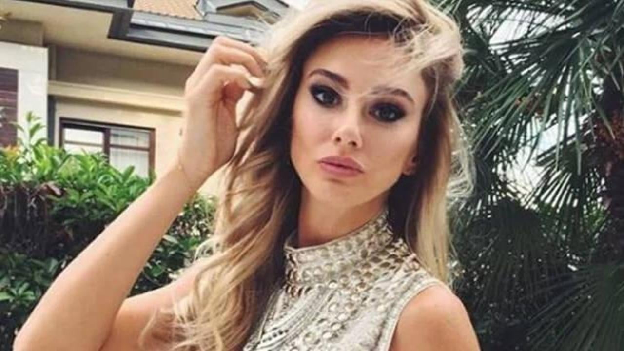 Foto - "Tövbe sürecindeyim" demişti! Şeyma Subaşı’dan namaz ve Hz. Muhammed çıkışı 