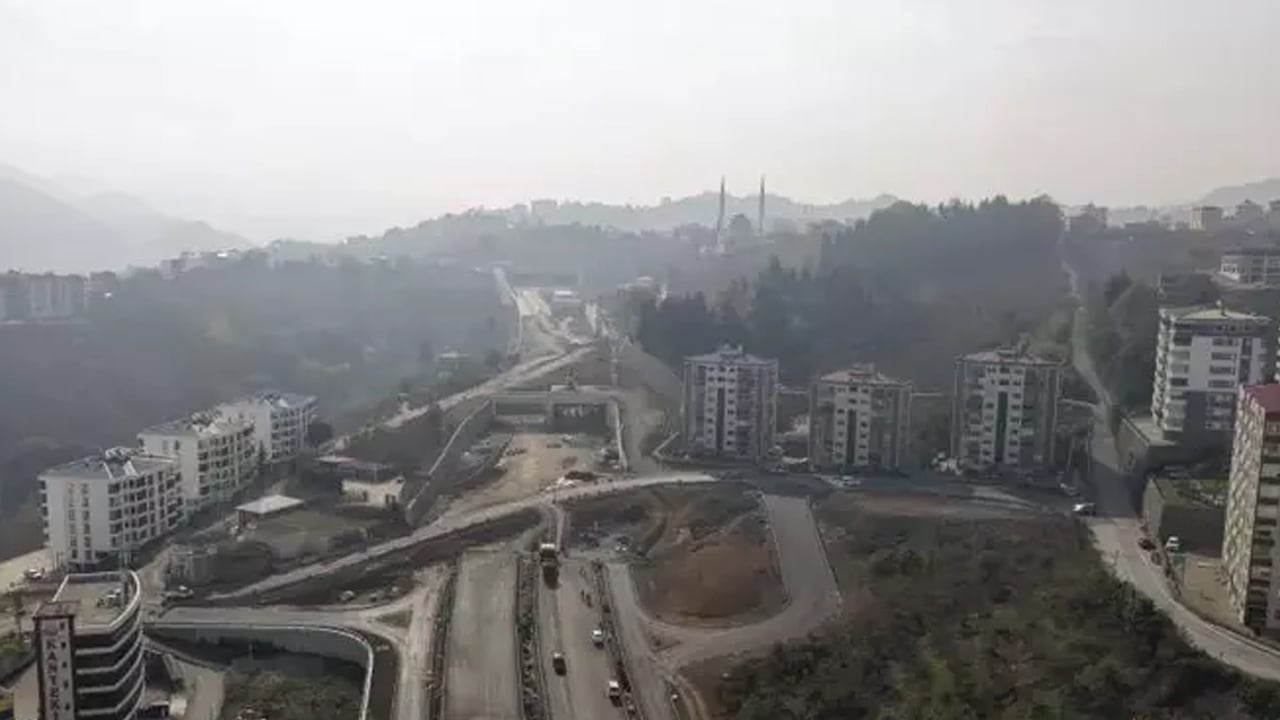 Foto - Trabzon hattında: Trabzon'un trafiğine rahat nefes aldıracak dev projesinde sona yaklaşıldı! 20 dakikaya düşüyor!