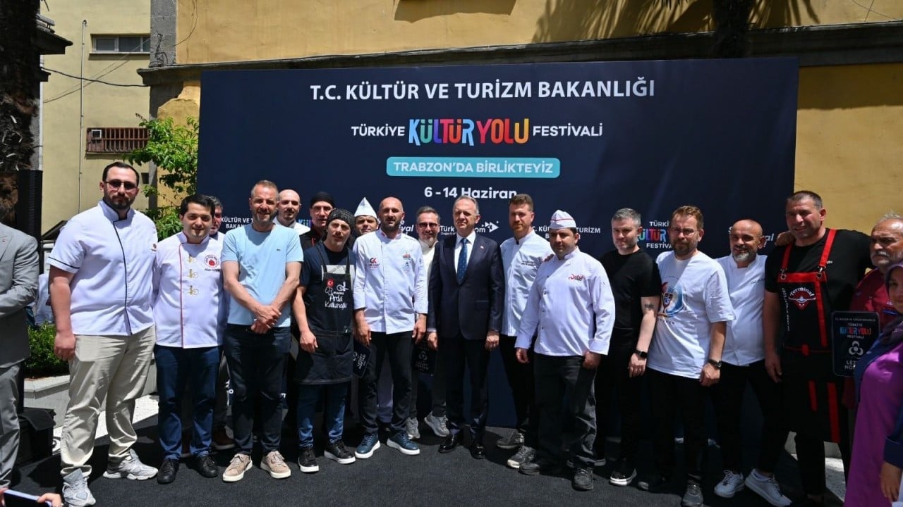 Foto - Trabzon Kültür Yolu Festivali coşkusu başladı: Karadeniz'in kültür, sanat ve gastronomi zenginliği...