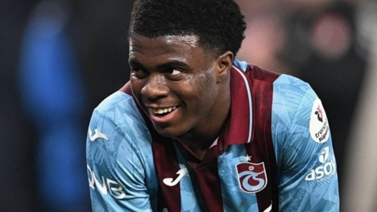 Foto - Trabzonspor Belediye Başkanı araya girdi! Oulai kapıları tamamen kapandı