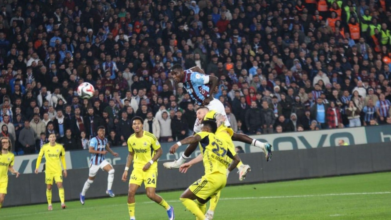 Foto - Trabzonspor gole ‘kafa’ yoruyor!