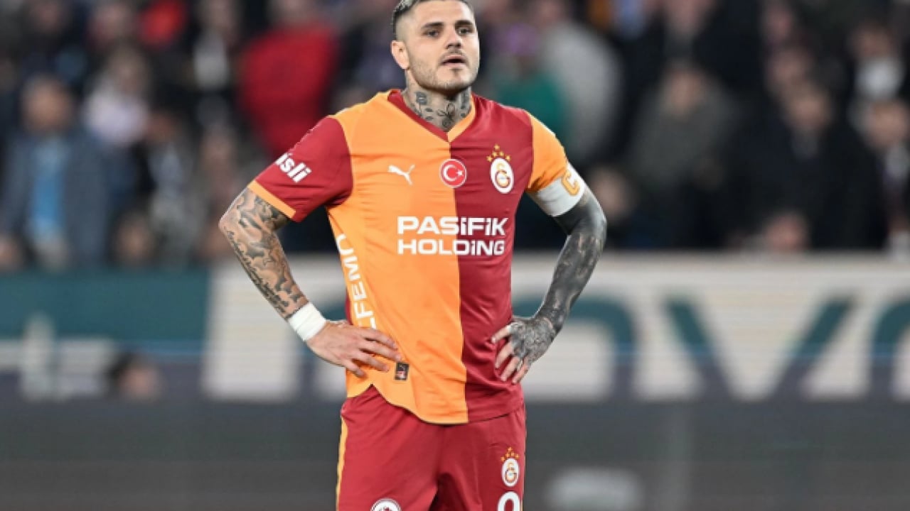 Foto - Trabzonspor maçı sonrası şok olay! Okan Buruk Icardi'nin biletini kesti