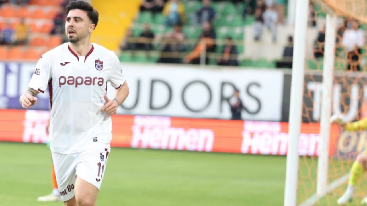 Foto - Trabzonspor’un dar rotasyonunda ‘joker’ futbolcu oldu