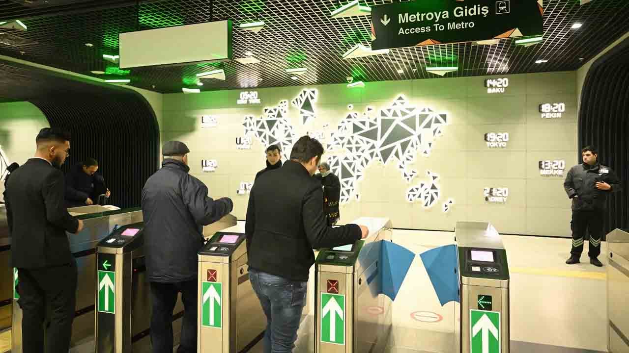 Foto - Trafiğe nefes aldırıyor: Türkiye’nin en hızlı metrosundan yeni rekor