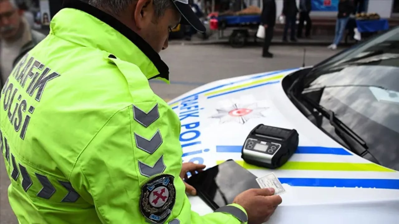 Foto - Trafik cezalarında köklü değişiklikler yürürlüğe girdi! İşte madde madde yeni cezalar