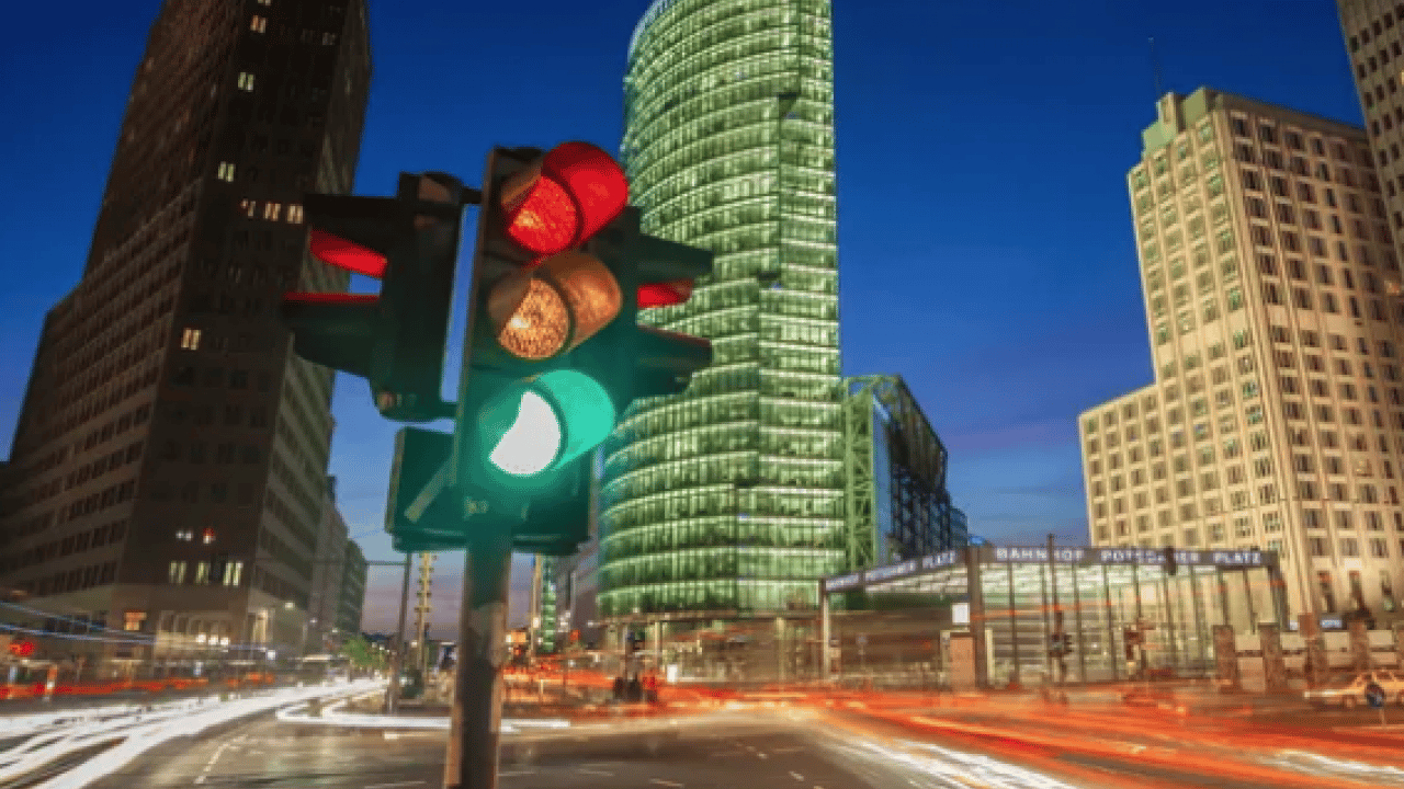 Foto - Trafik ışıkları neden yeşil, kırmızı ve sarı? İşte renklerin ölümcül sırrı... Gündemi sallayan kaza...