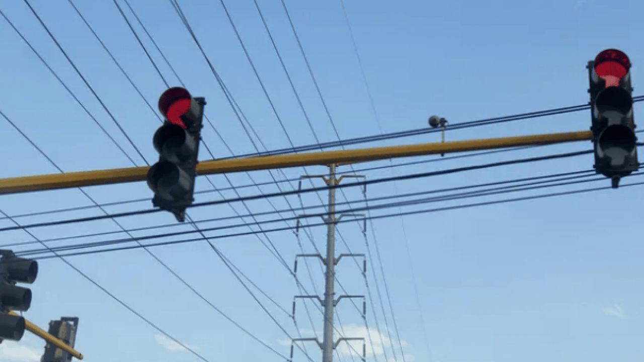 Foto - Trafik ışıkları neden yeşil, kırmızı ve sarı? İşte renklerin ölümcül sırrı... Gündemi sallayan kaza...