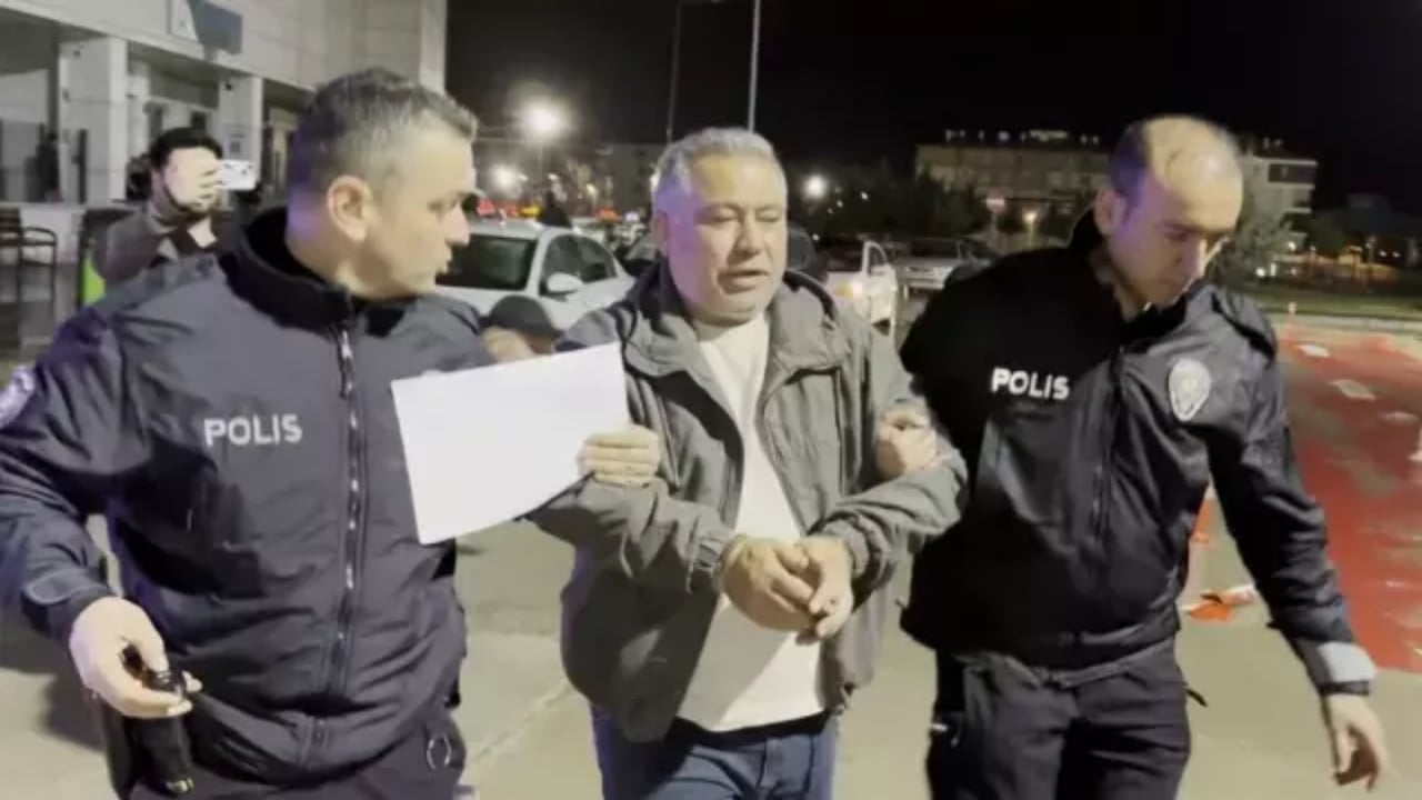 Trafikte önüne geçtiler diye iki kişiyi gözünü kırpmadan öldürdü: Önüme geçeni vururum, onur duyuyorum