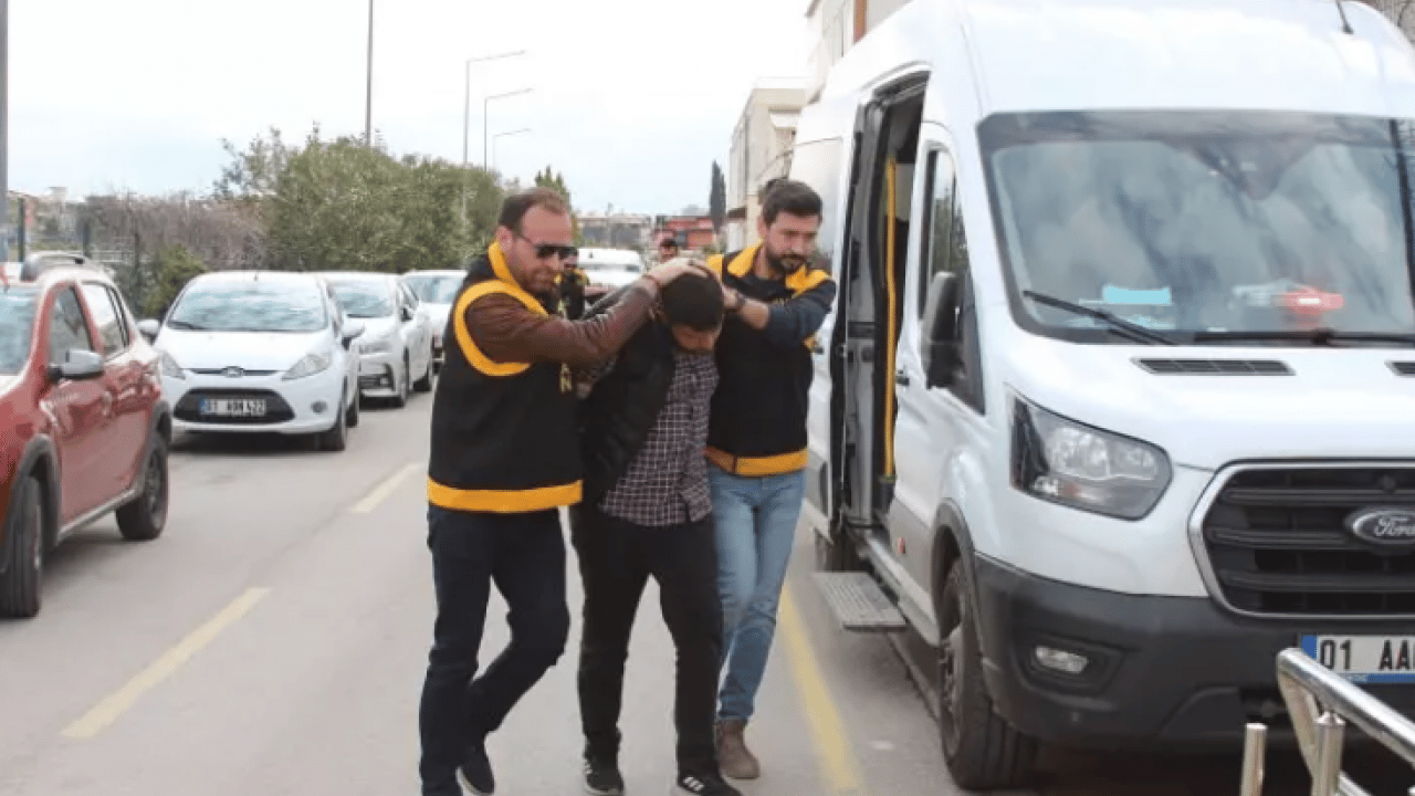 Trafikte terör estiren baba-oğulun cezası belli oldu! İlk ifadeleri şok etti!