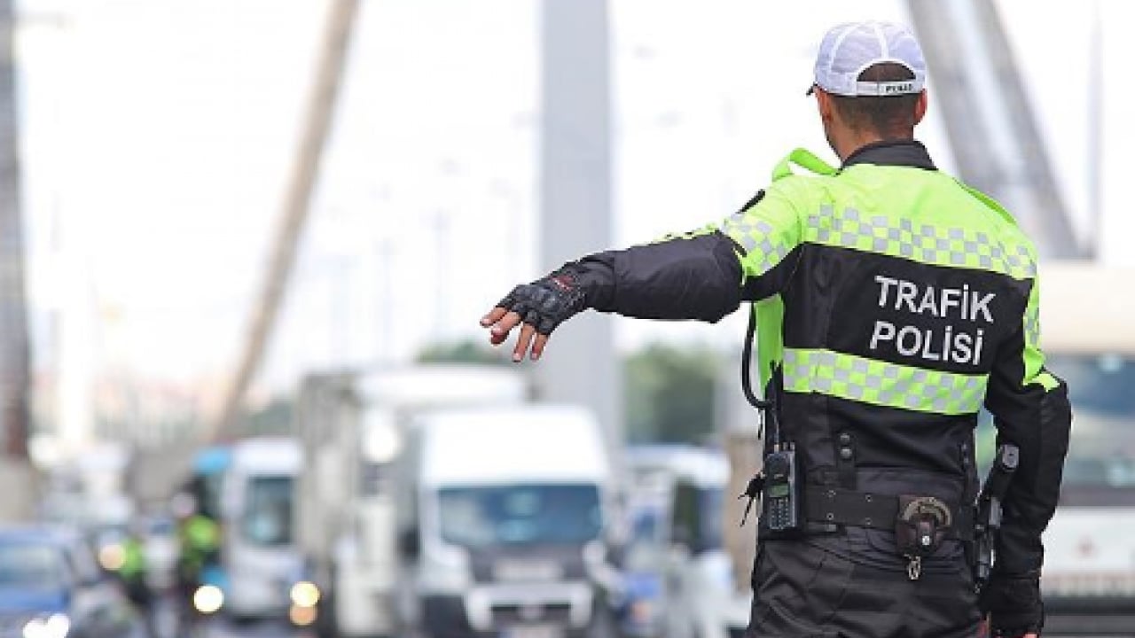Foto - Trafikte yeni dönem resmen başladı! Resmi Gazete'de yayınlandı!