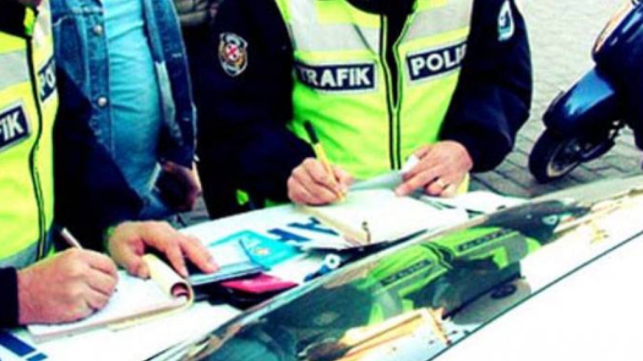 Foto - Trafikte yeni dönem resmen başladı! Resmi Gazete'de yayınlandı!