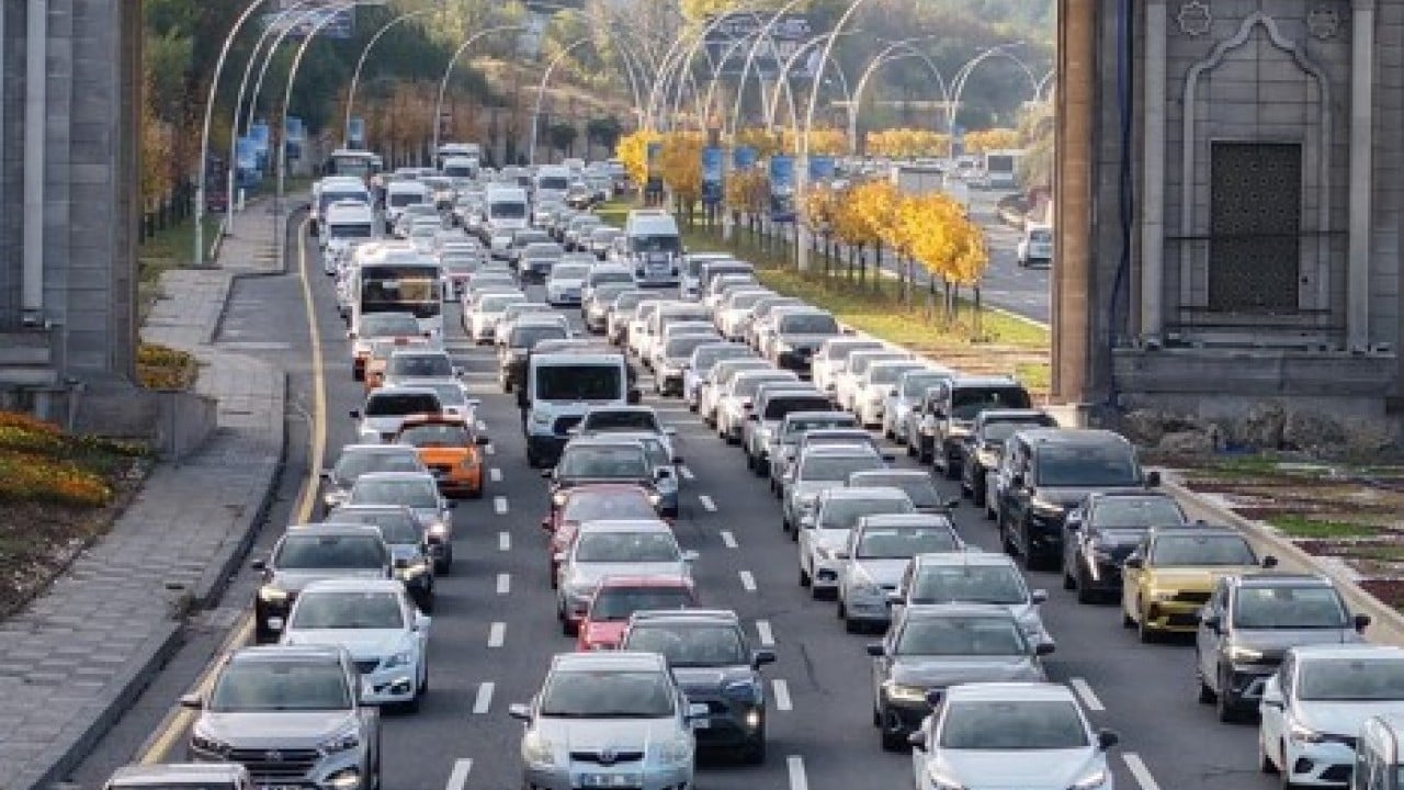 Trafiğe yeni kural geldi! Resmi Gazete'de yayımlandı!